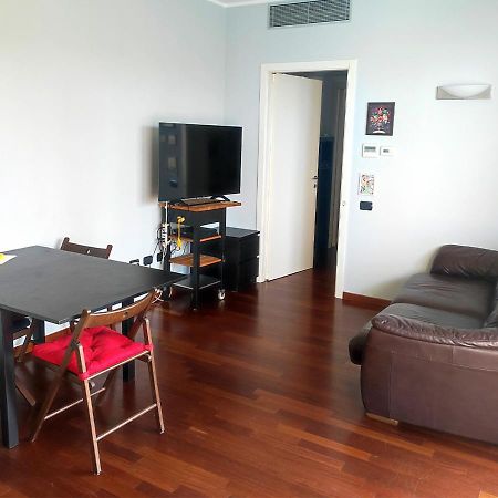 A Casa Di Luca Apartment มิลาน ภายนอก รูปภาพ